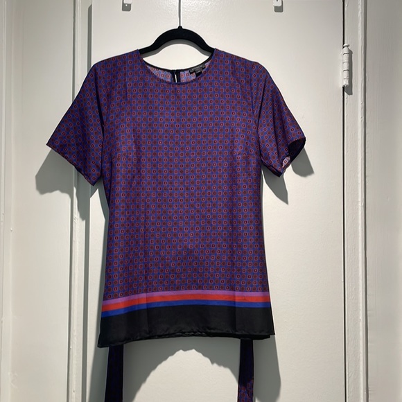 Ann Taylor - Unique silky blouse - Picture 2 of 5